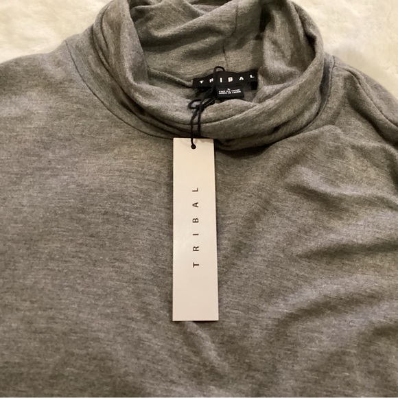New Tribal Gray Tunic Turtleneck - Picture 2 of 5